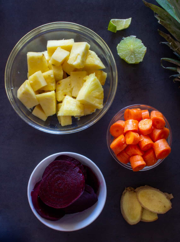 CARROT BEETROOT DETOX JUICE