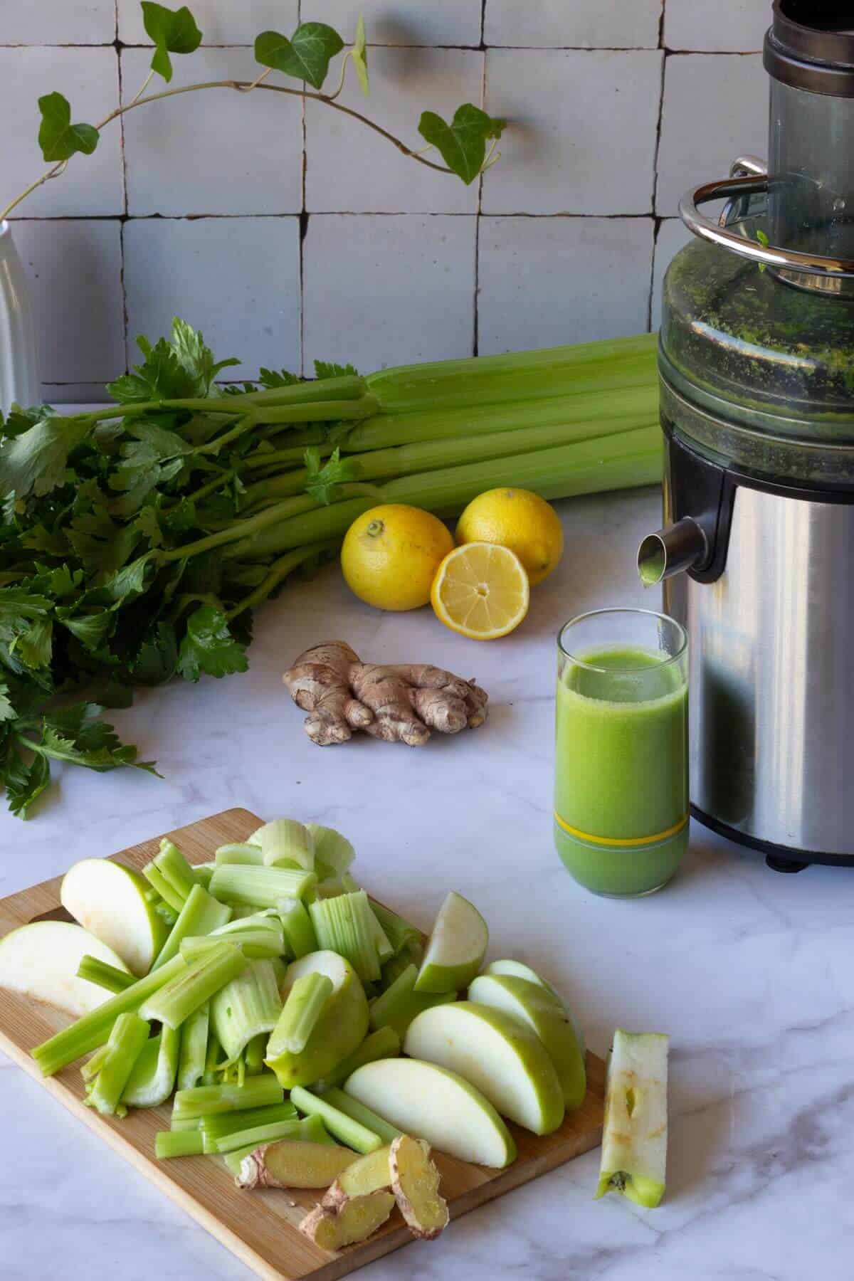 74 kcal Morning Green Celery Juice